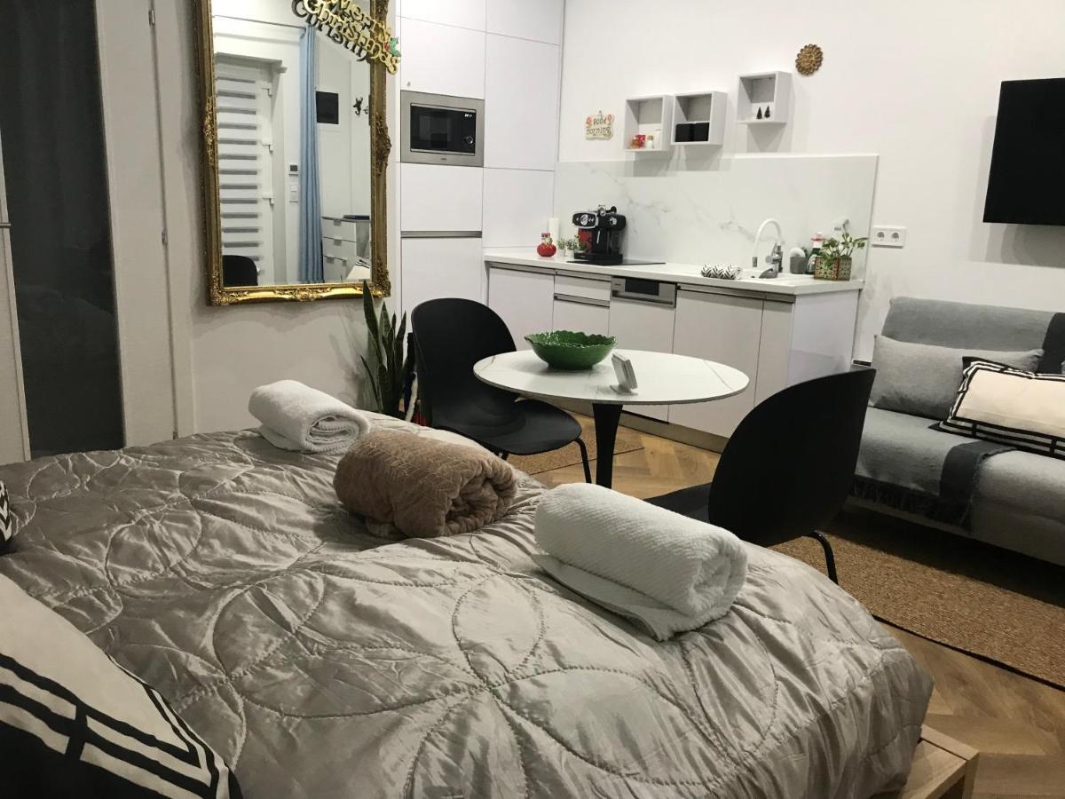 Greatforest Rosehill 2 Apartman -Bmw- Debrecen Luaran gambar